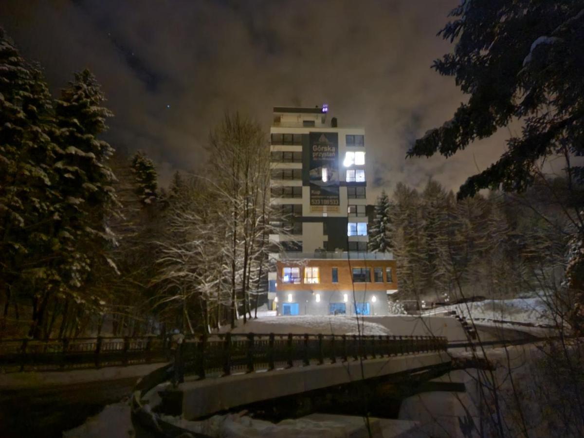 Apartament Spa 10 Resort Kozubnik Blisko Szczyrk - 5D Apartments Porabka Bagian luar foto